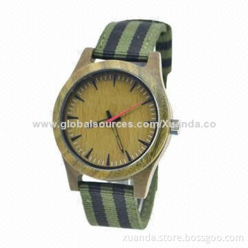 Ladies' wooden watch, natural red sandal wood, very healthy decorations